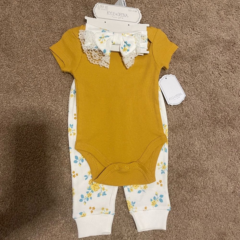 Baby girl outfit